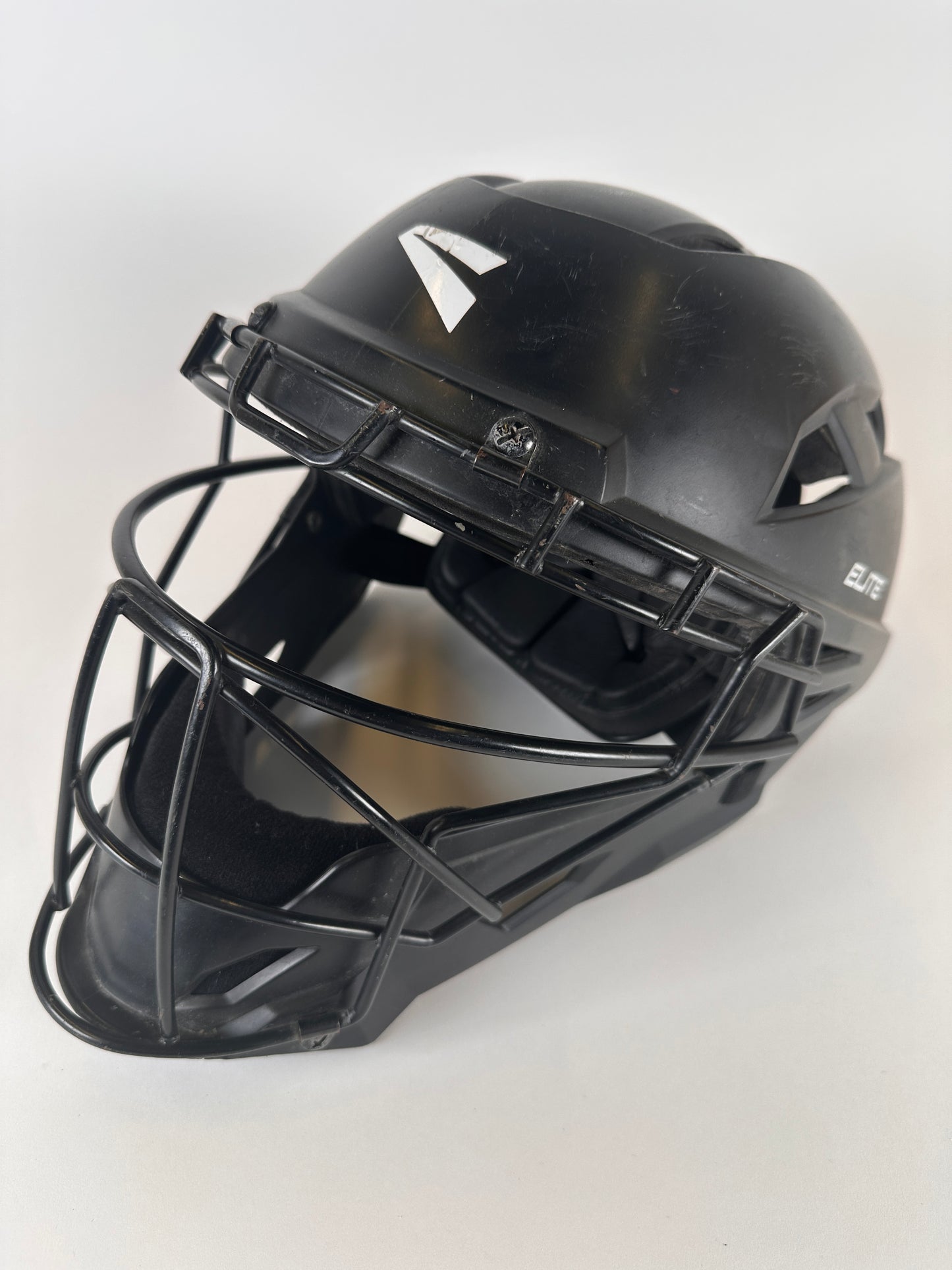 Easton Gametime Elite Large 7" to 7 5/8" Senior Catchers Helmet