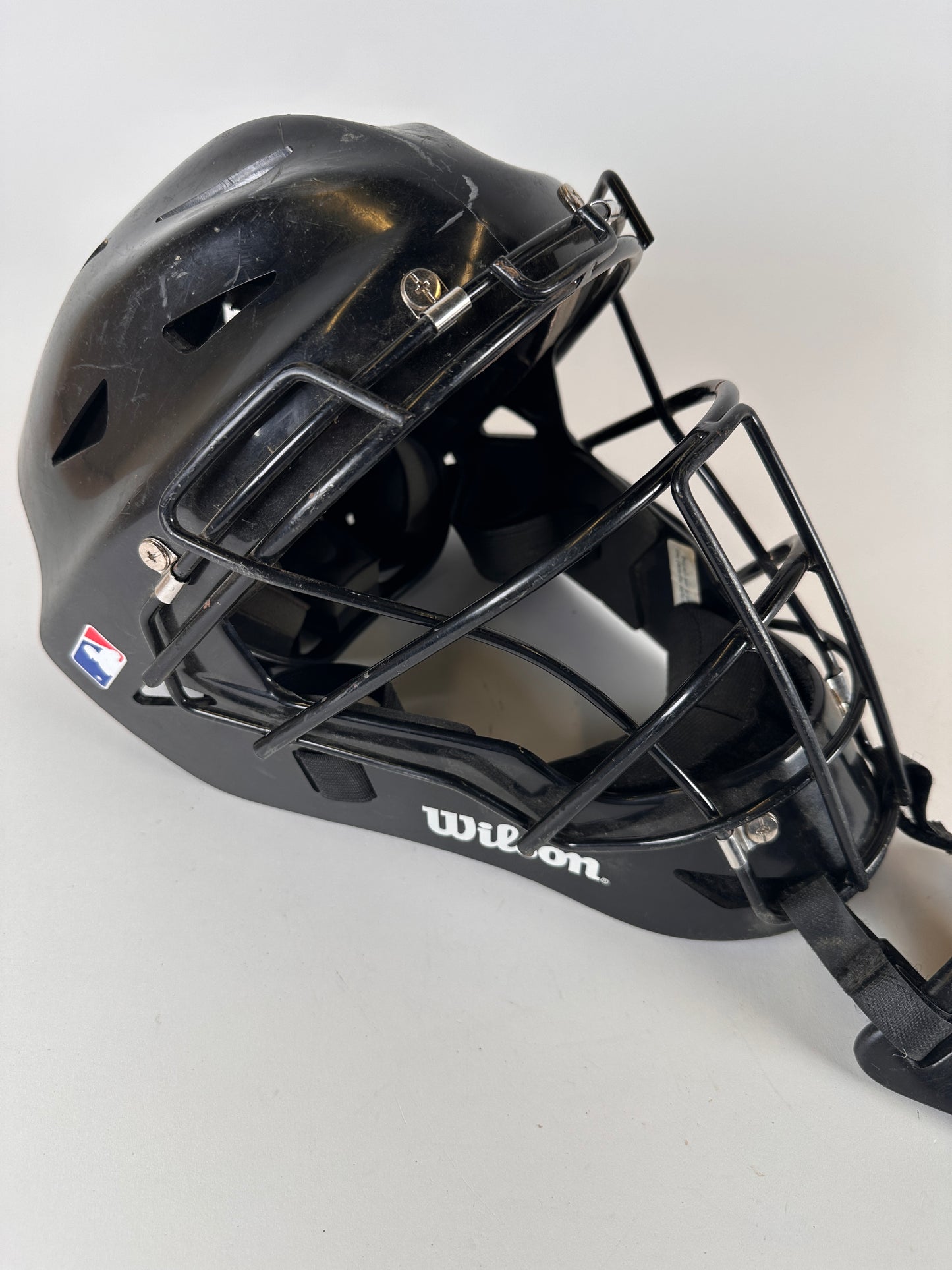 Wilson Prestige 7" to 7 5/8" Senior Catchers Helmet