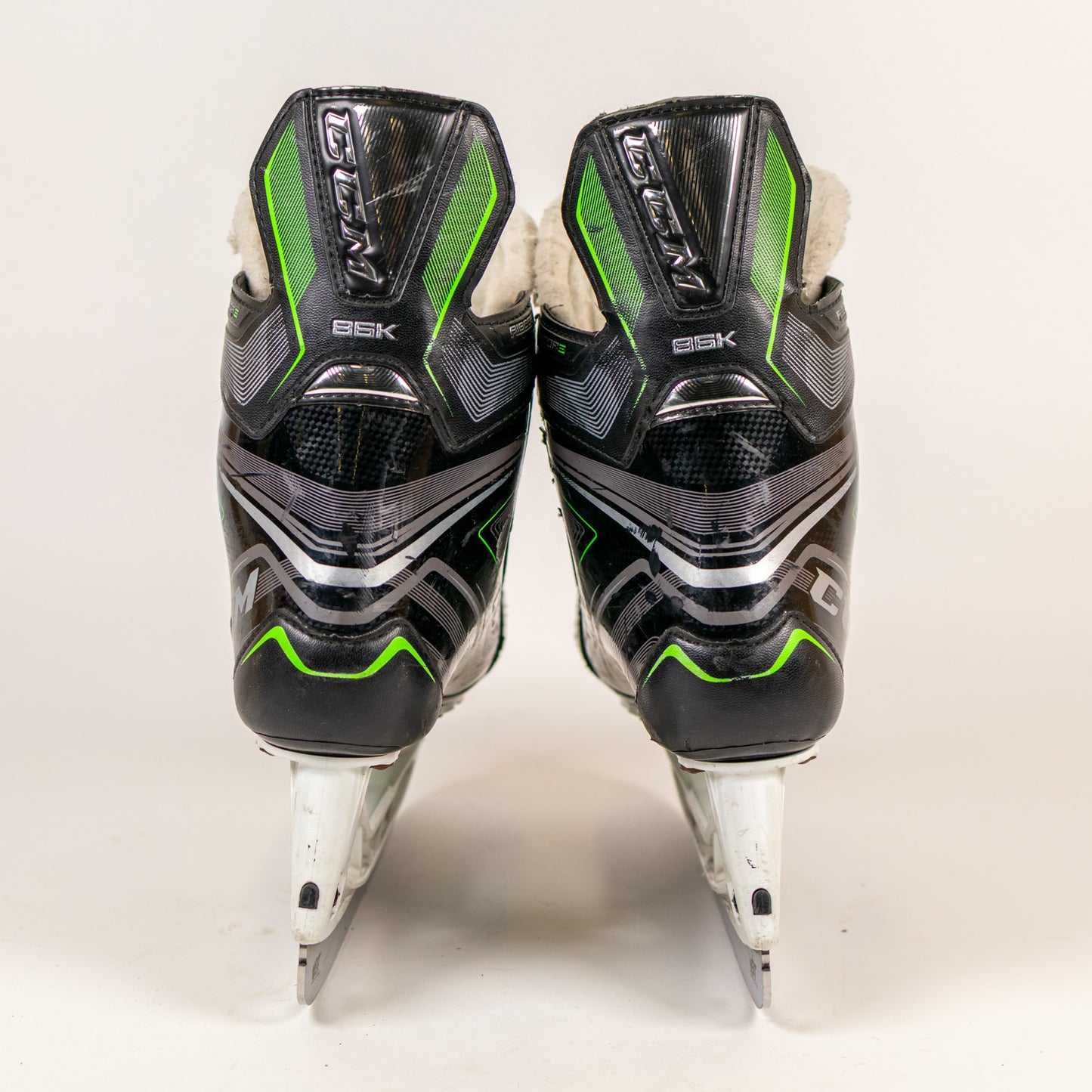 CCM Ribcor 86K Size 6.5 Ice Hockey Skates