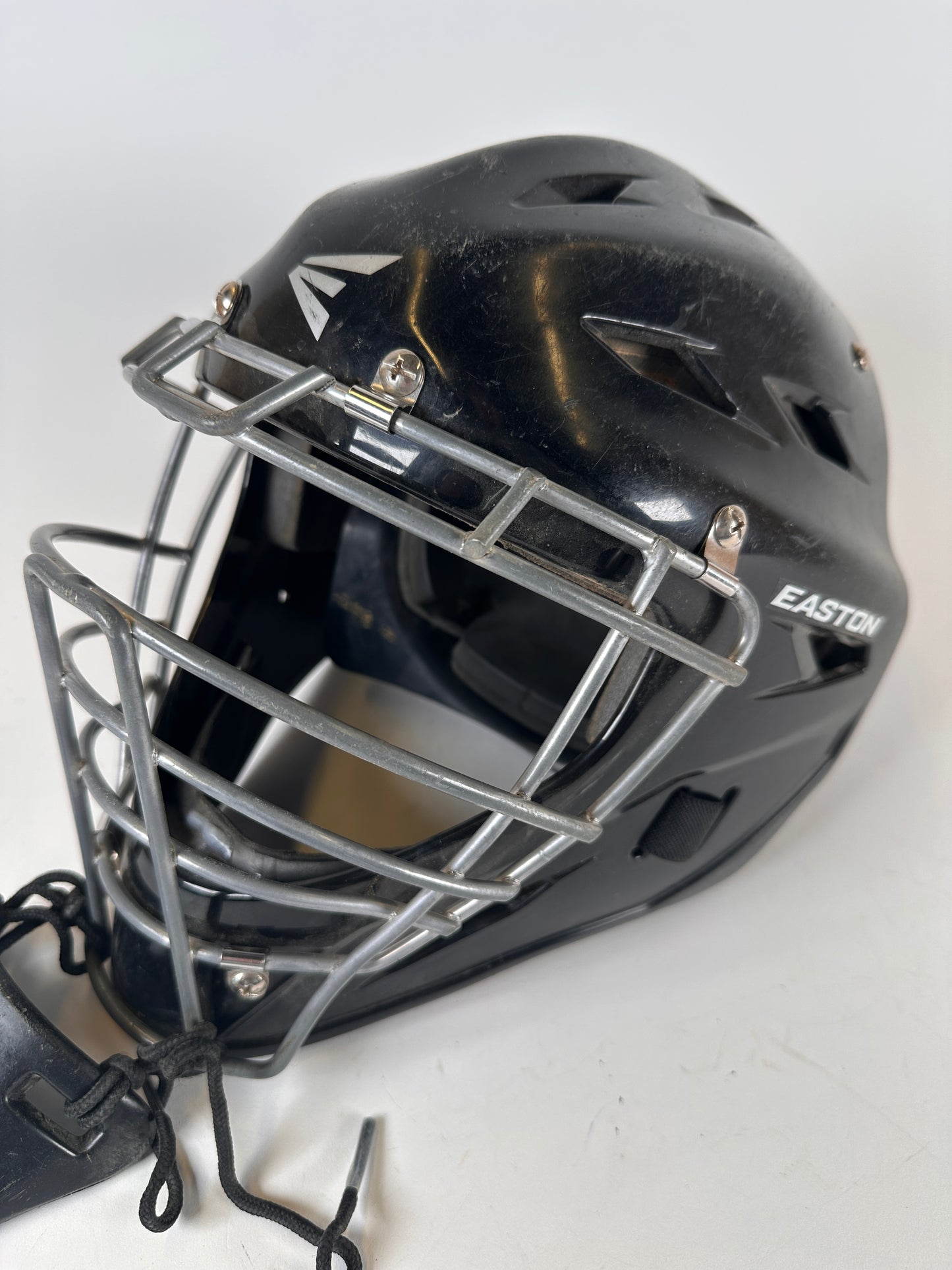 Easton Black Magic Small 6 1/8" to 7" Catchers Helmet