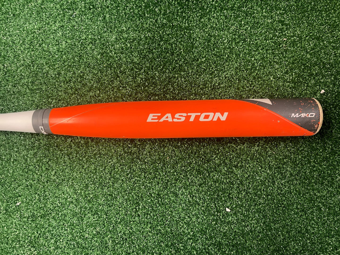 Easton YB14MK Mako 31/20 (-11) 2 1/4" USSSA (1.15 BPF) Baseball Bat