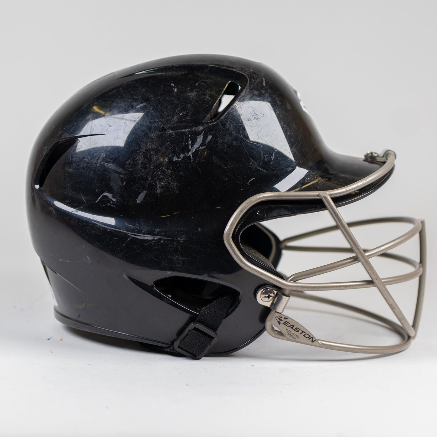 Easton Natural 6"–6 1/2" Softball Batting Helmet