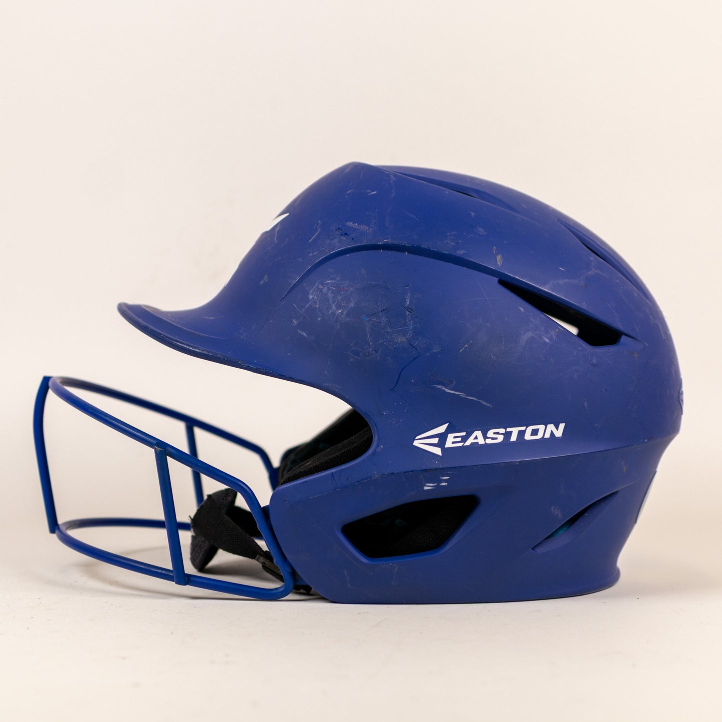 Easton Prowess S/M 6" to 6 7/8" Softball Batting Helmet