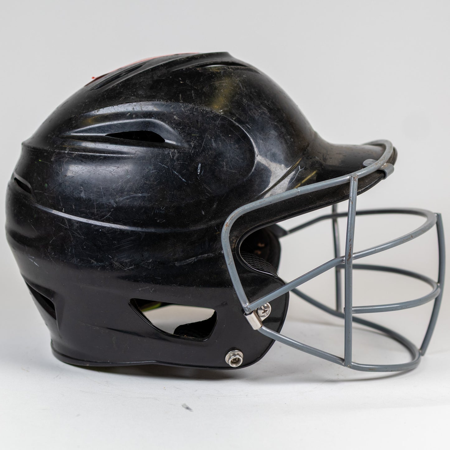 Under Armour UABH100 6 1/2"–7 3/4" Softball Batting Helmet