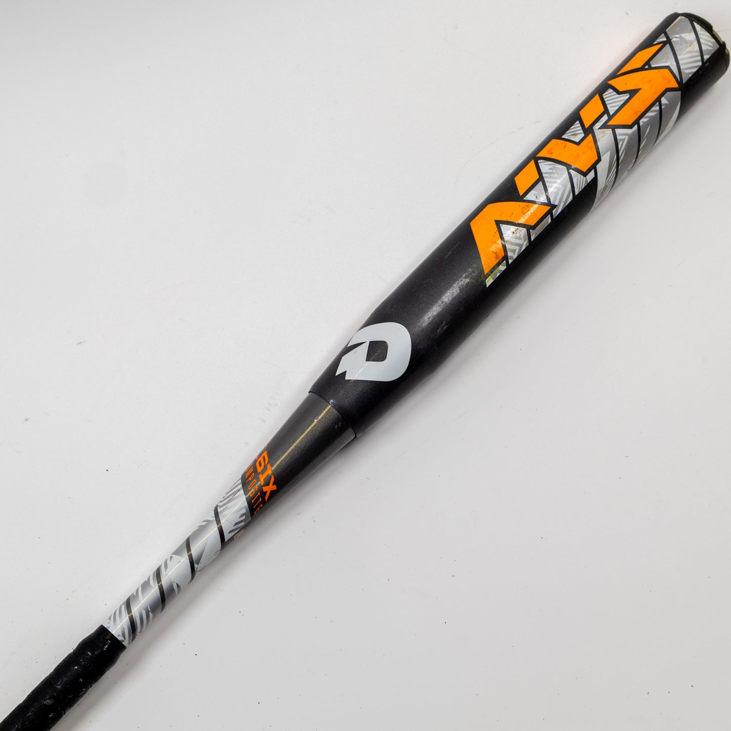 Demarini NVS 32/20 (-12) 2 1/4" USSSA (1.15 BPF) Baseball Bat