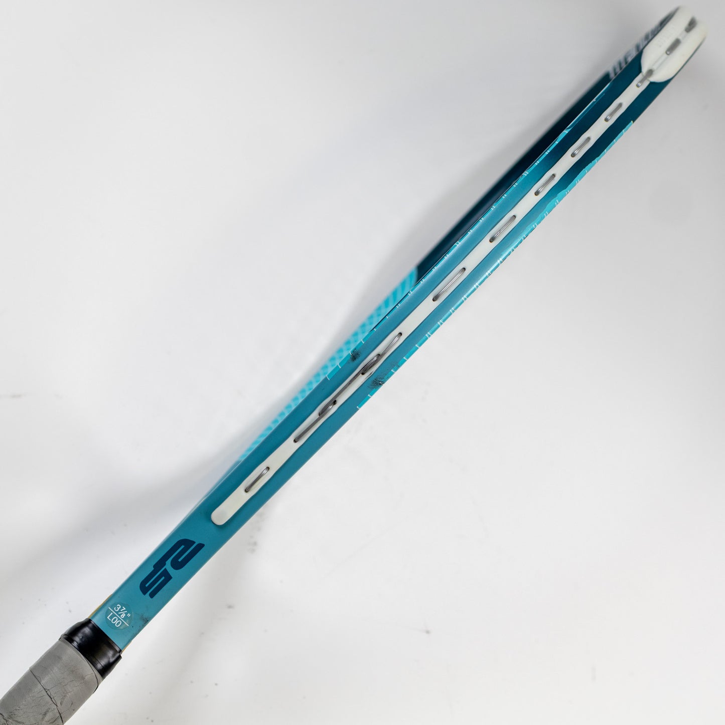 Wilson Serena Titanium Youth Tennis Racquet 3 7/8" Grip + 95 sq in Head Size