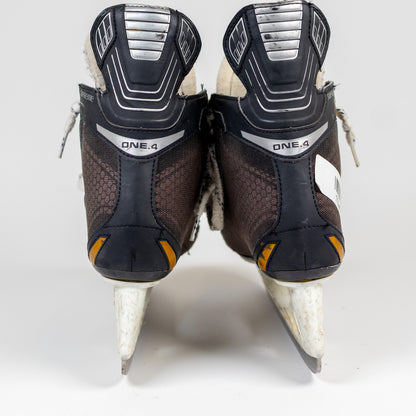 Bauer Supreme One.4 Size 4.0R Hockey Skates