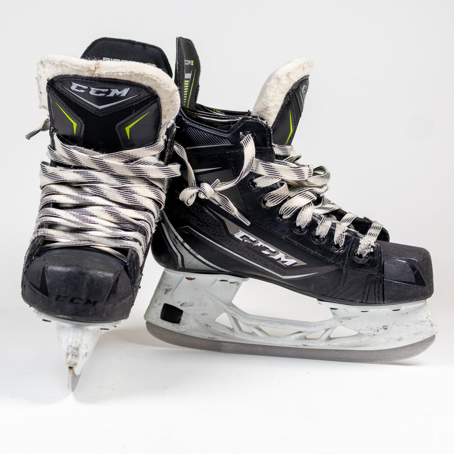 CCM 76K Size 3.0D Hockey Skates