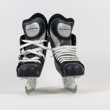 Vintage Easton Octane Size 3 Hockey Skates