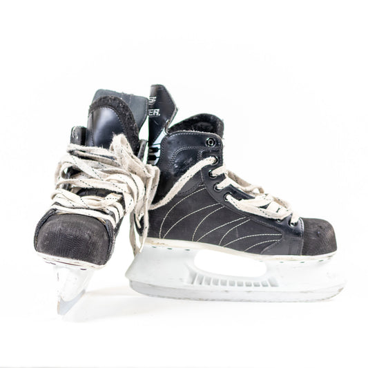 Vintage Bauer Elite Size 5R Hockey Skates