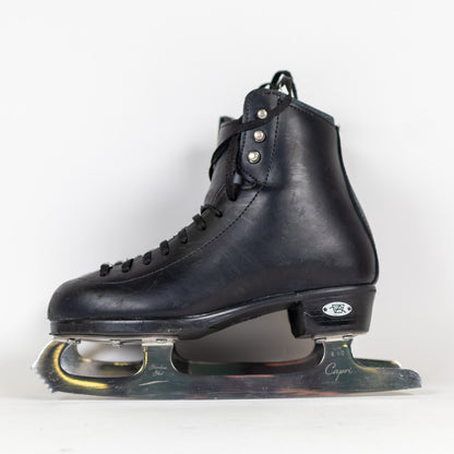 Riedell Size 2.5 Ice Skates