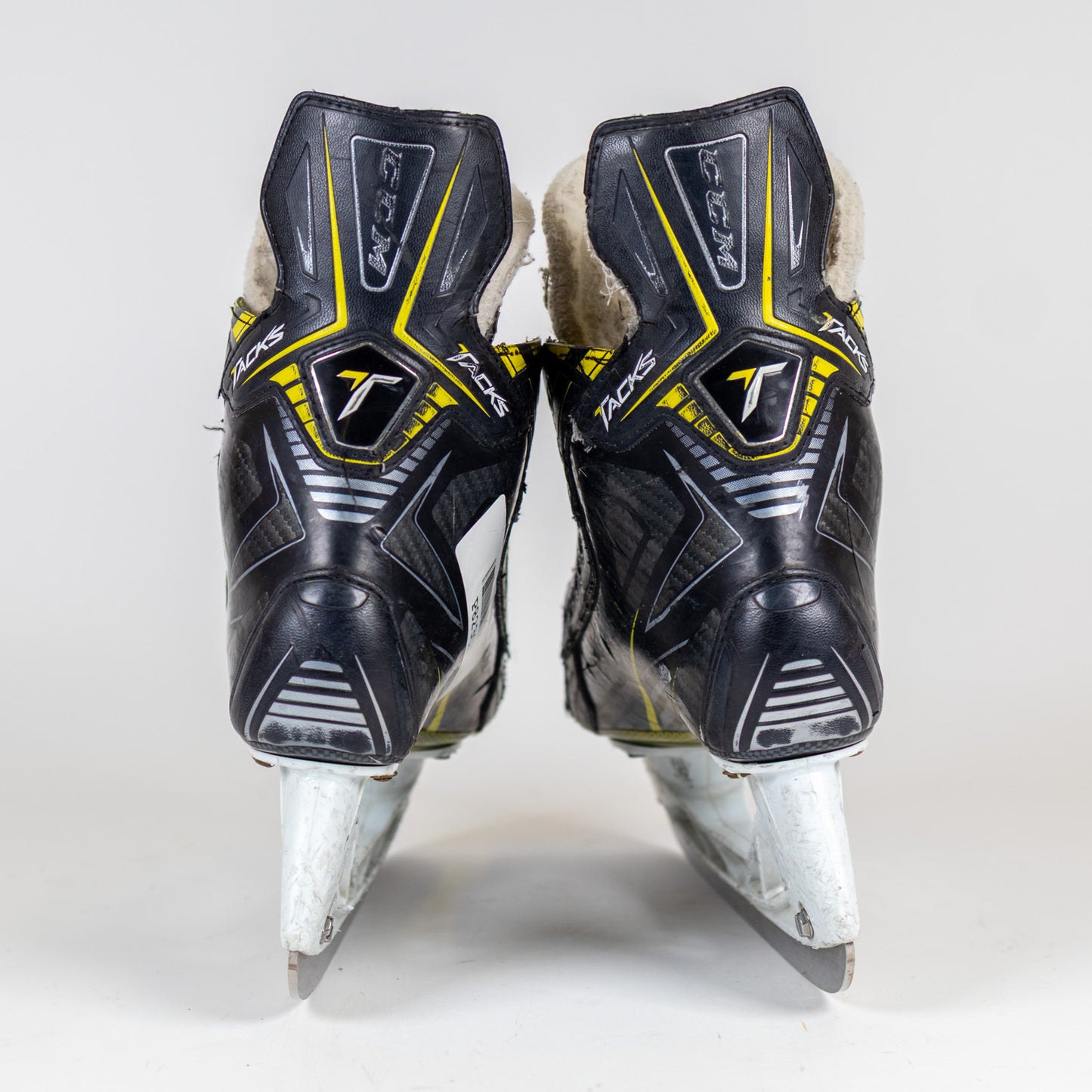 CCM Tacks Classic Size 4.0D Hockey Skates