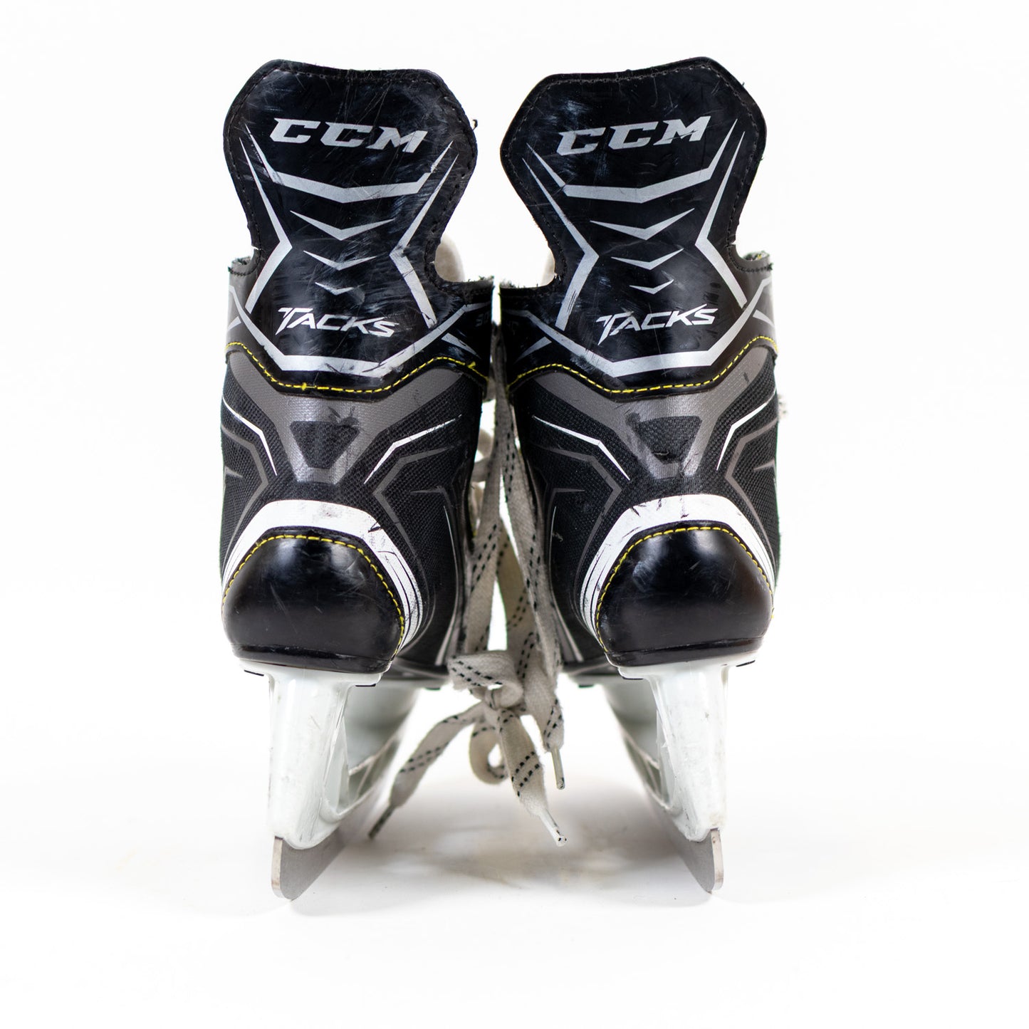 CCM Tacks 9040 Size 3 Hockey Skates