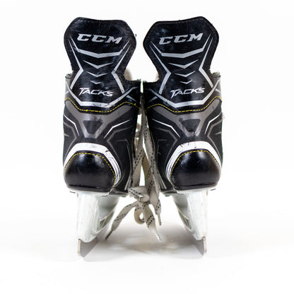 CCM Tacks 9040 Size 3 Hockey Skates