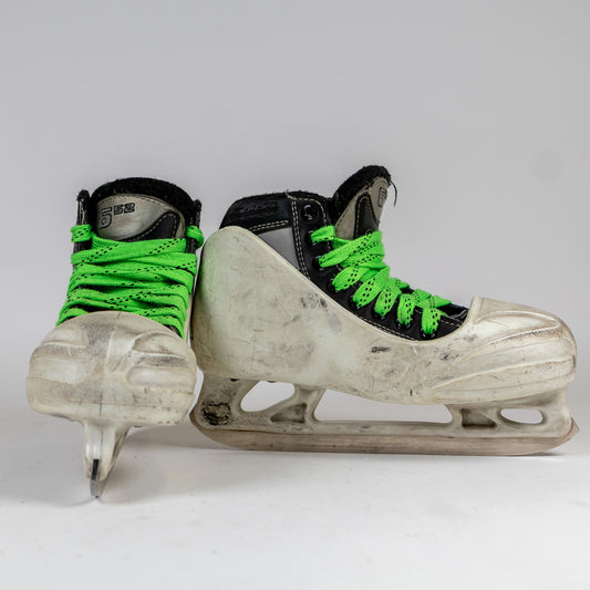 CCM 652 Super Tacks Size 3.0 Hockey Skates