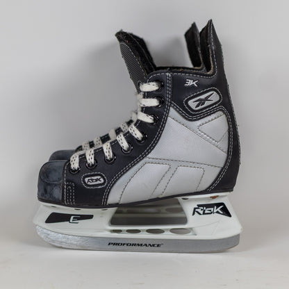 CCM 652 Super Tacks Size 3.0 Hockey Skates