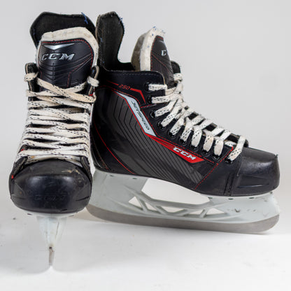 CCM Jetspeed 250 Size 4.0 Hockey Skates