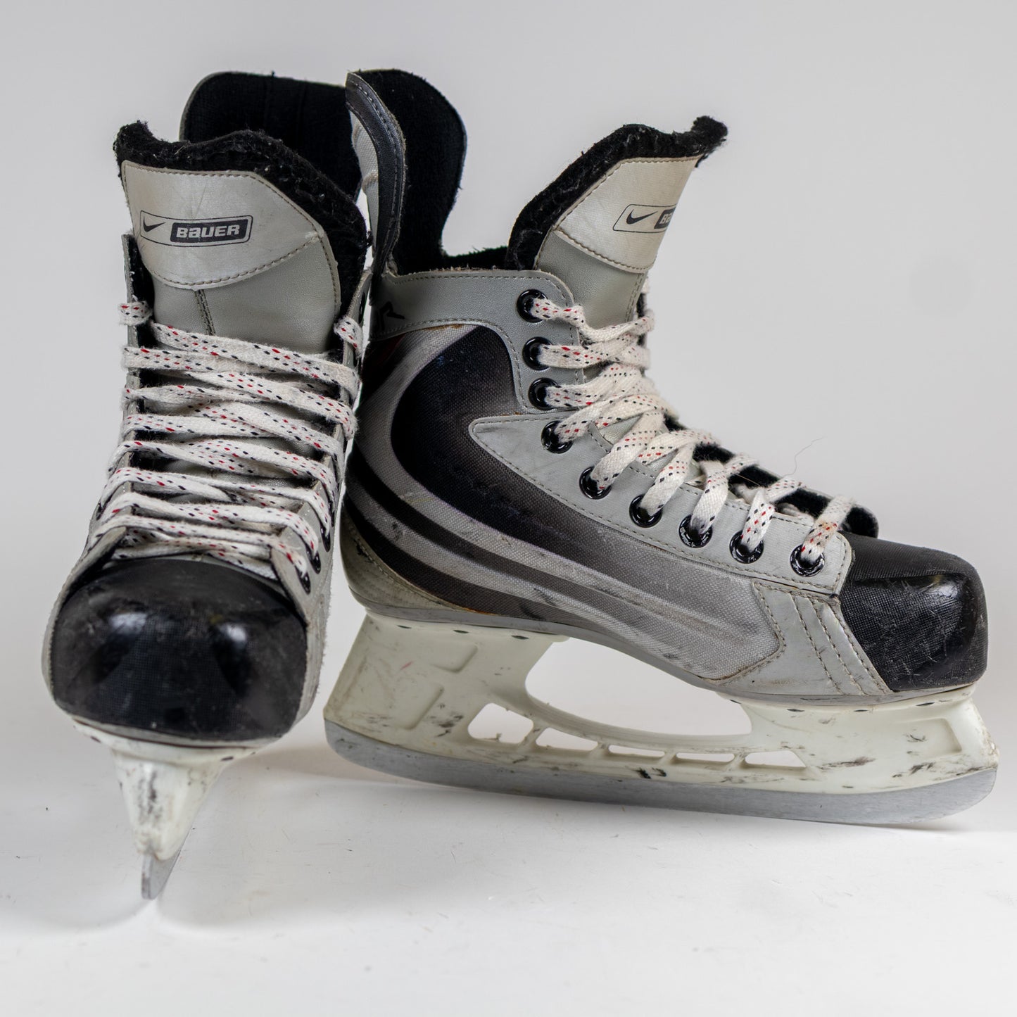 Bauer Vapor IX Size 5.0 Hockey Skates