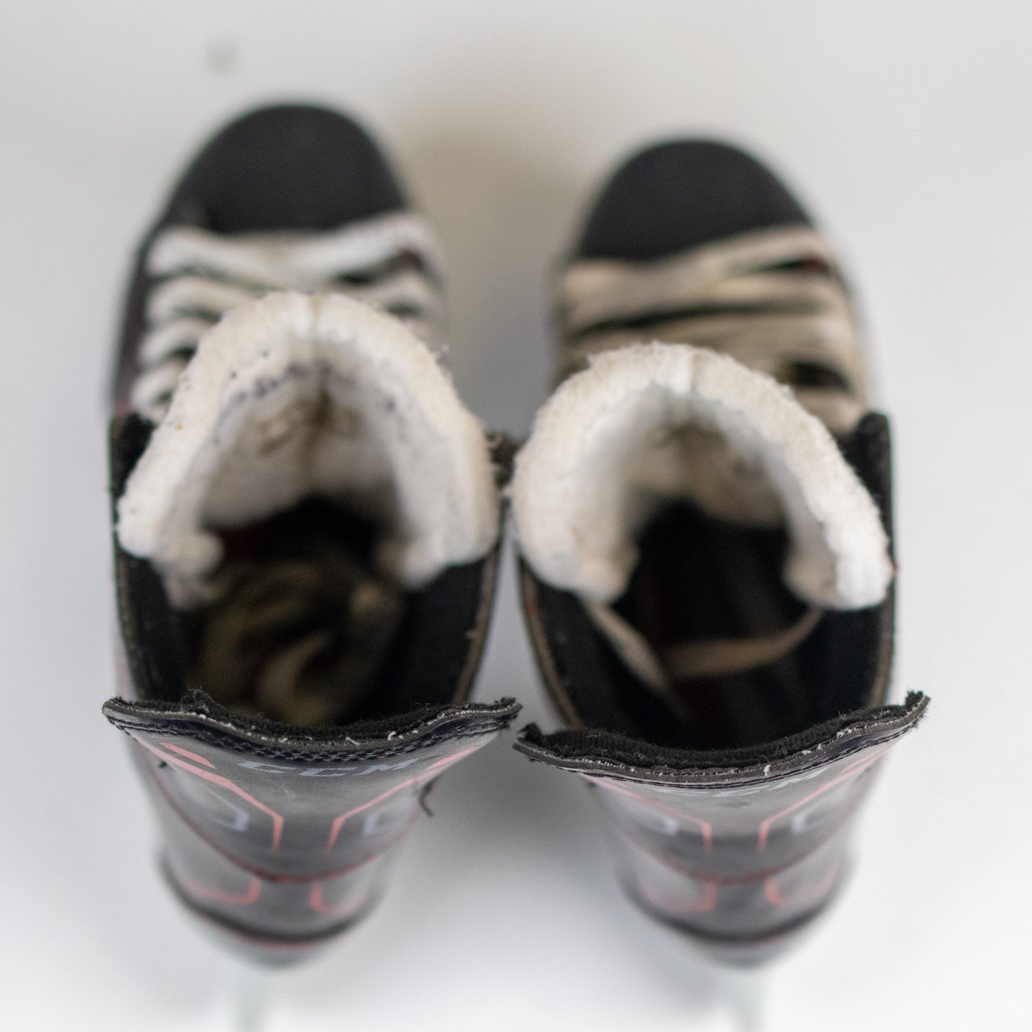 CCM JetSpeed Size 2.0 Hockey Skates