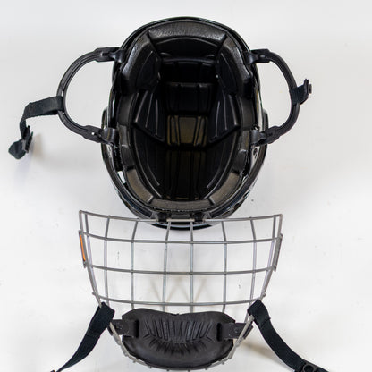 CCM FL40 X-Small 6" to 6 5/8" Hockey Helmet