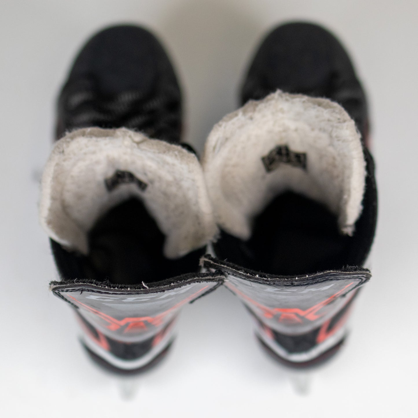 CCM Jetspeed FT340 Size 2.0 Hockey Skates