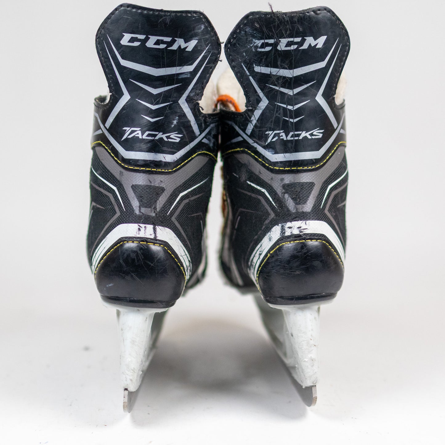 CCM Tacks 9040 Size 3.0 Hockey Skates