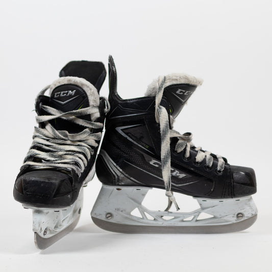 CCM Ribcor 74K Size 3 Hockey Skates