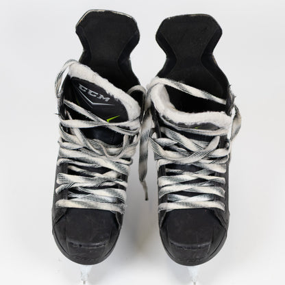 CCM Ribcor 74K Size 3 Hockey Skates