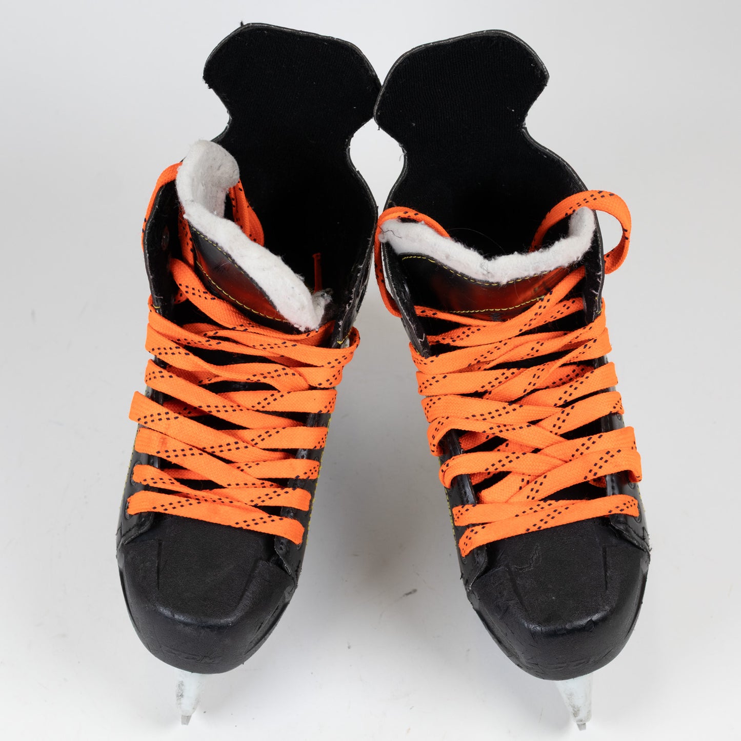 CCM Tacks 9040 Size 3 Hockey Skates