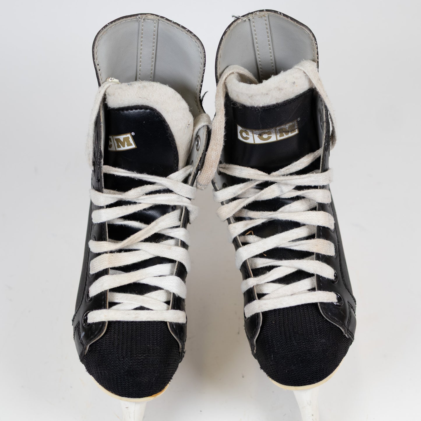 CCM Champion 90 Size 1 Hockey Skates