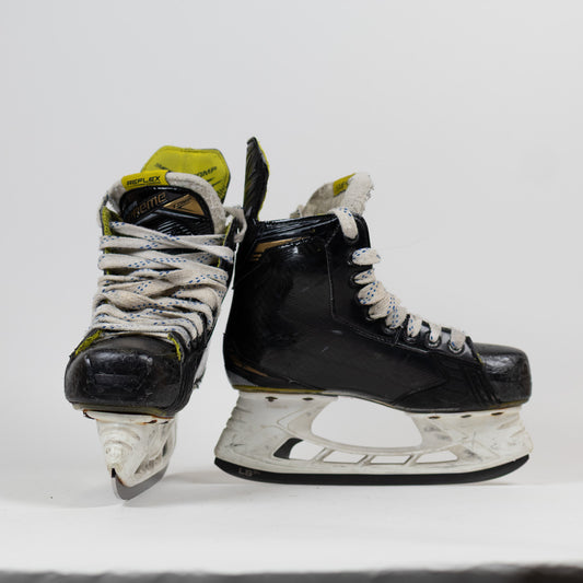 Bauer Supreme Comp Size 3.5 Hockey Skates
