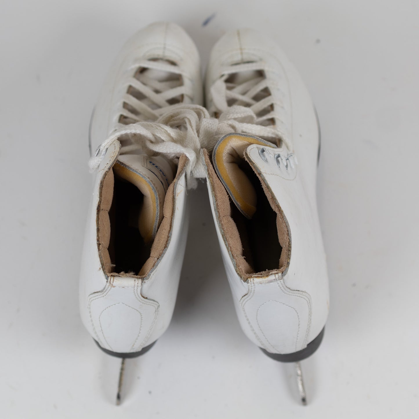 Lake Placid Size 10R Ice Skates