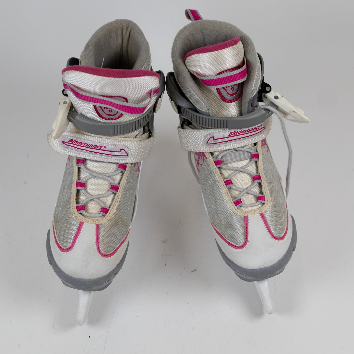 Bladerunner Adjustable Size 2-5 Ice Skates