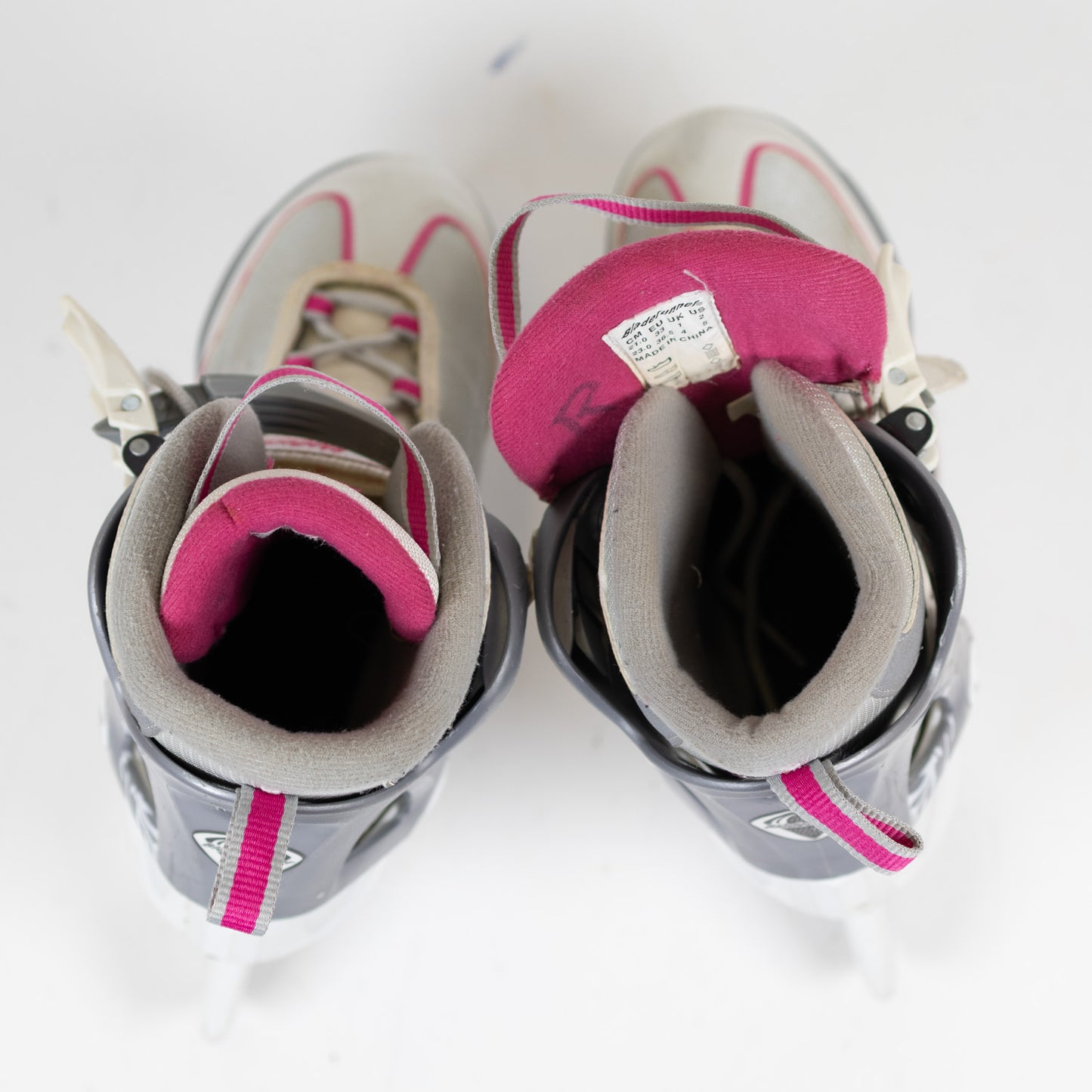 Bladerunner Adjustable Size 2-5 Ice Skates