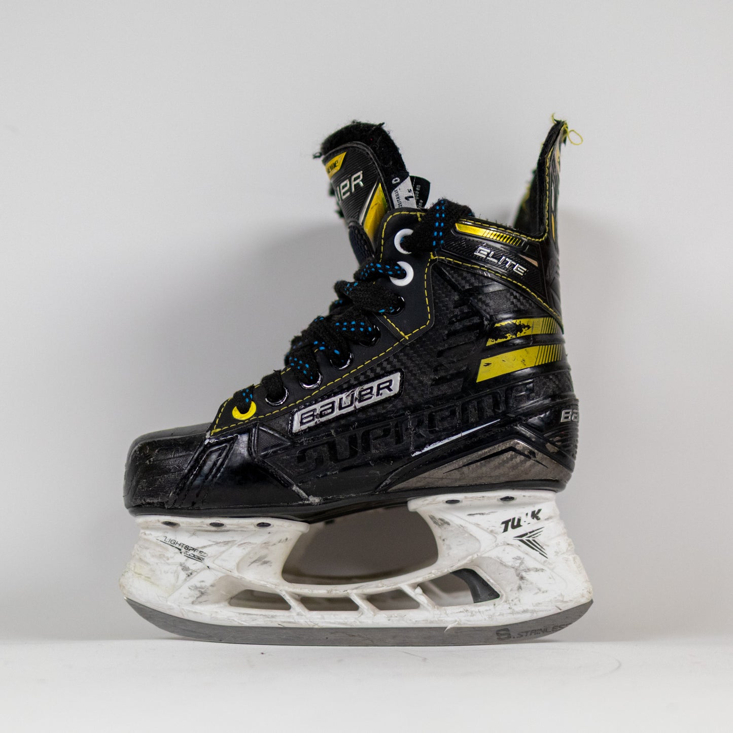 Bauer Supreme Elite Size 1.5 Hockey Skates