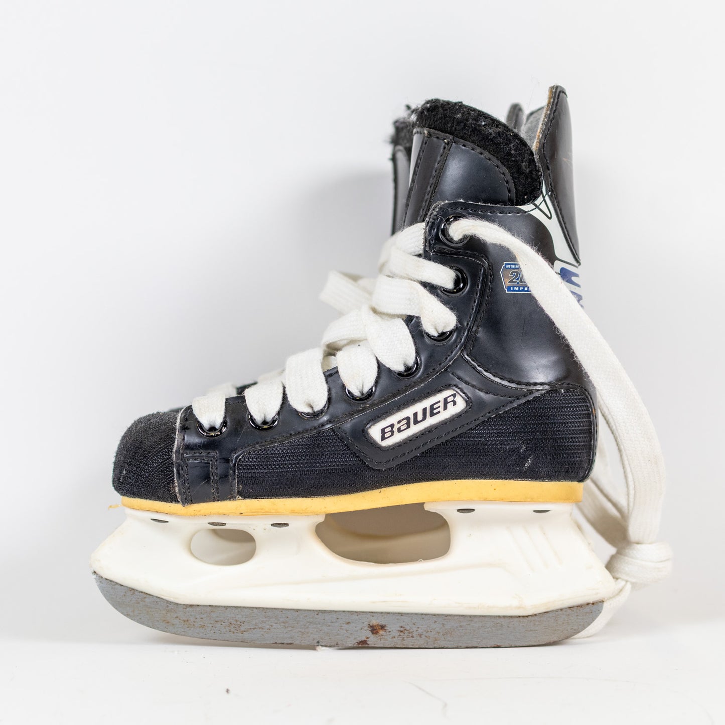 Vintage Bauer Impact 200 Size 10 Youth Hockey Skates