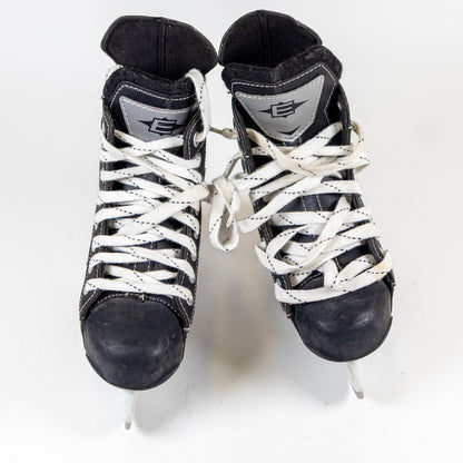 Easton Synergy SY60 Size 2 Hockey Skates