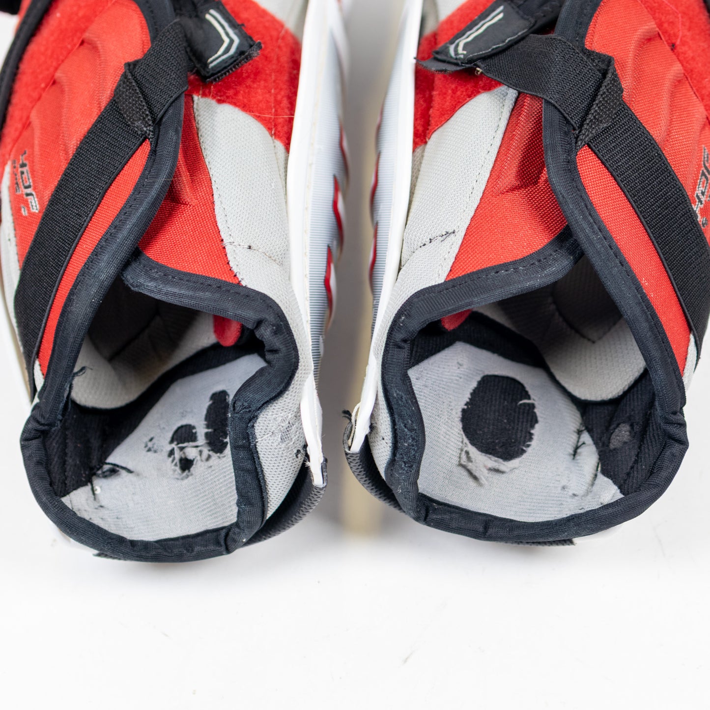 CCM U+ Senior 14" Hockey Shin Guards