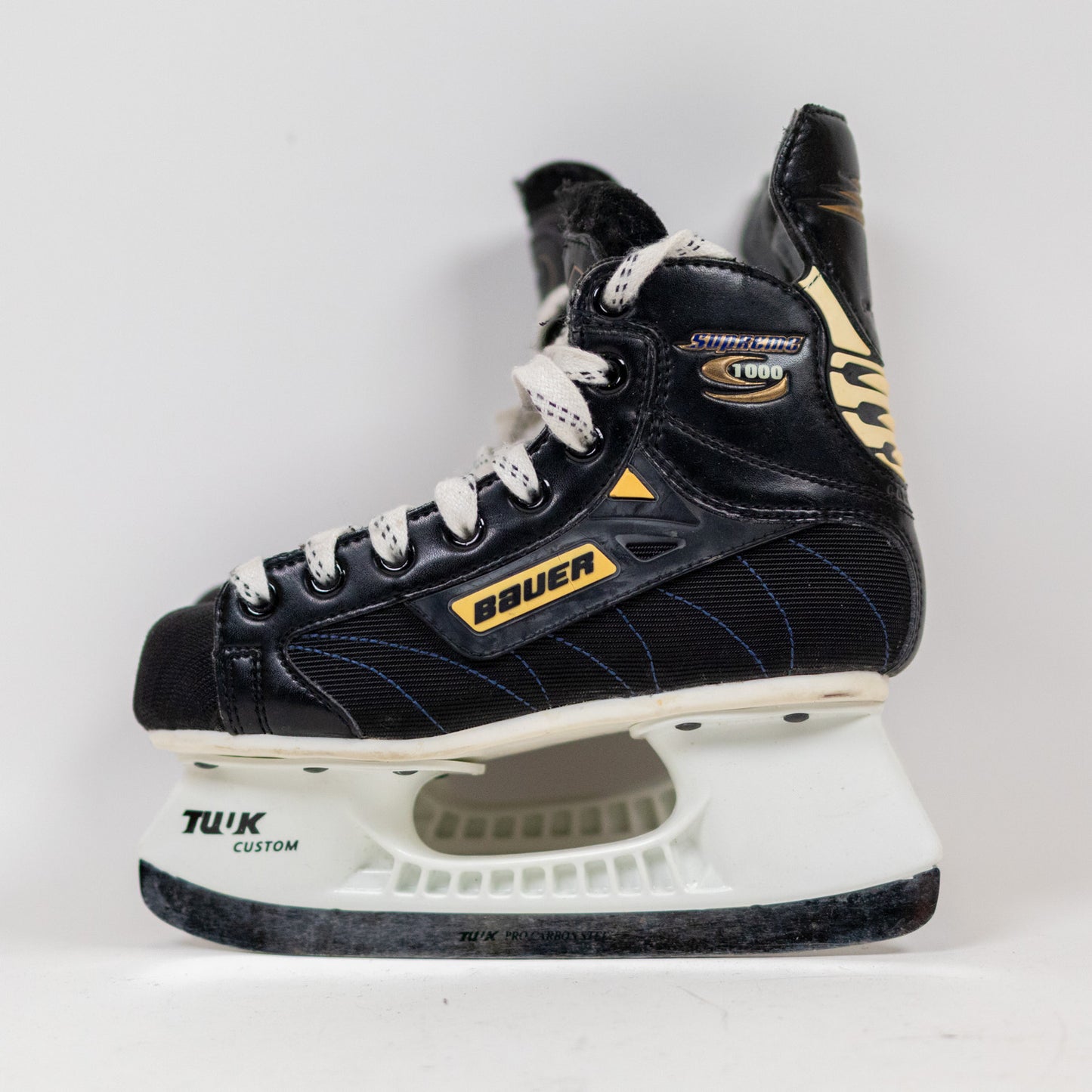 Vintage Bauer Supreme 1000 Size 1.5 Hockey Skates