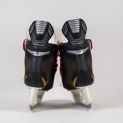 Bauer Supreme One.4 Size 5R Hockey Skates