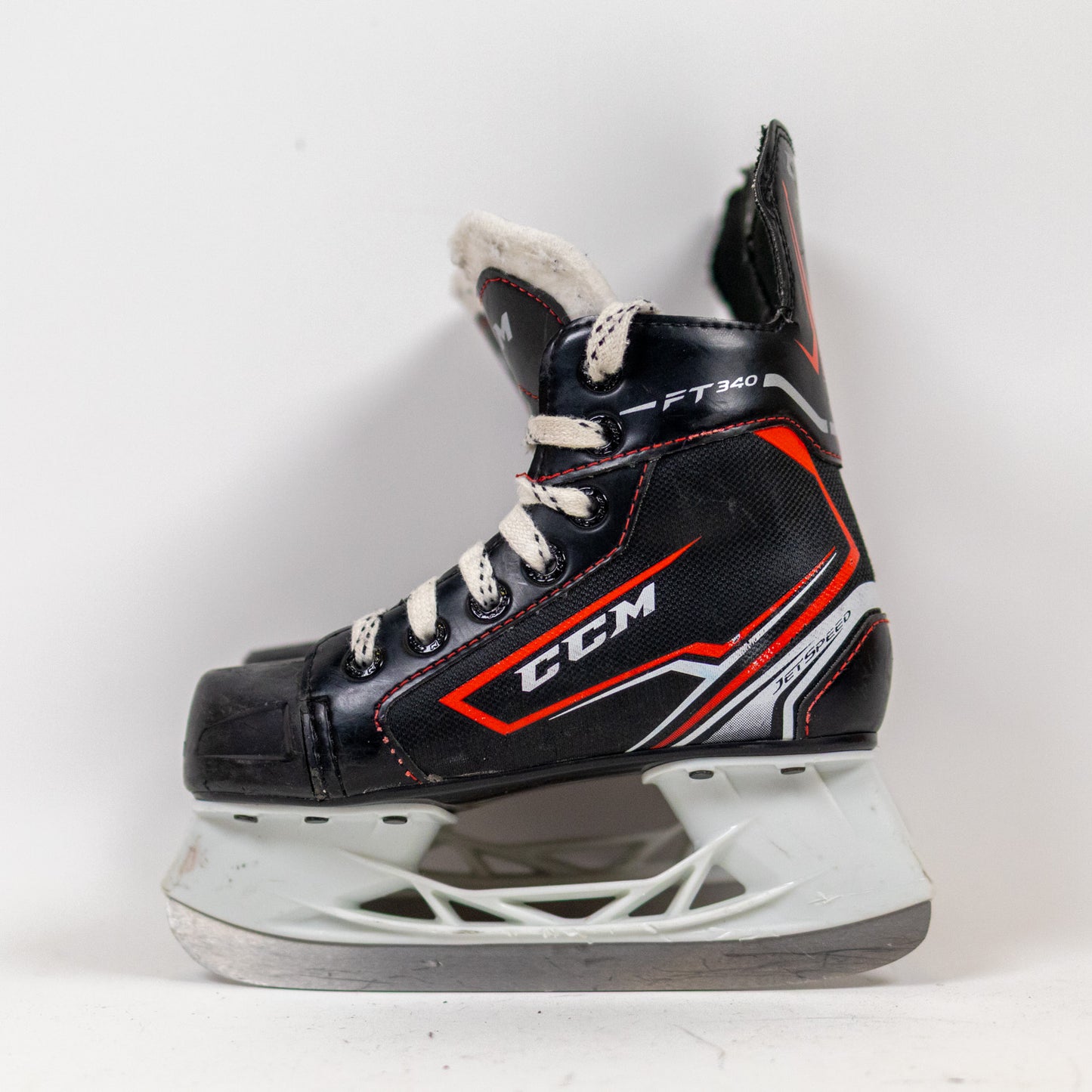 CCM FT340 Size 12 Youth Hockey Skates