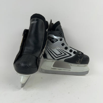 CCM Intruder Size 10 Youth Hockey Skates