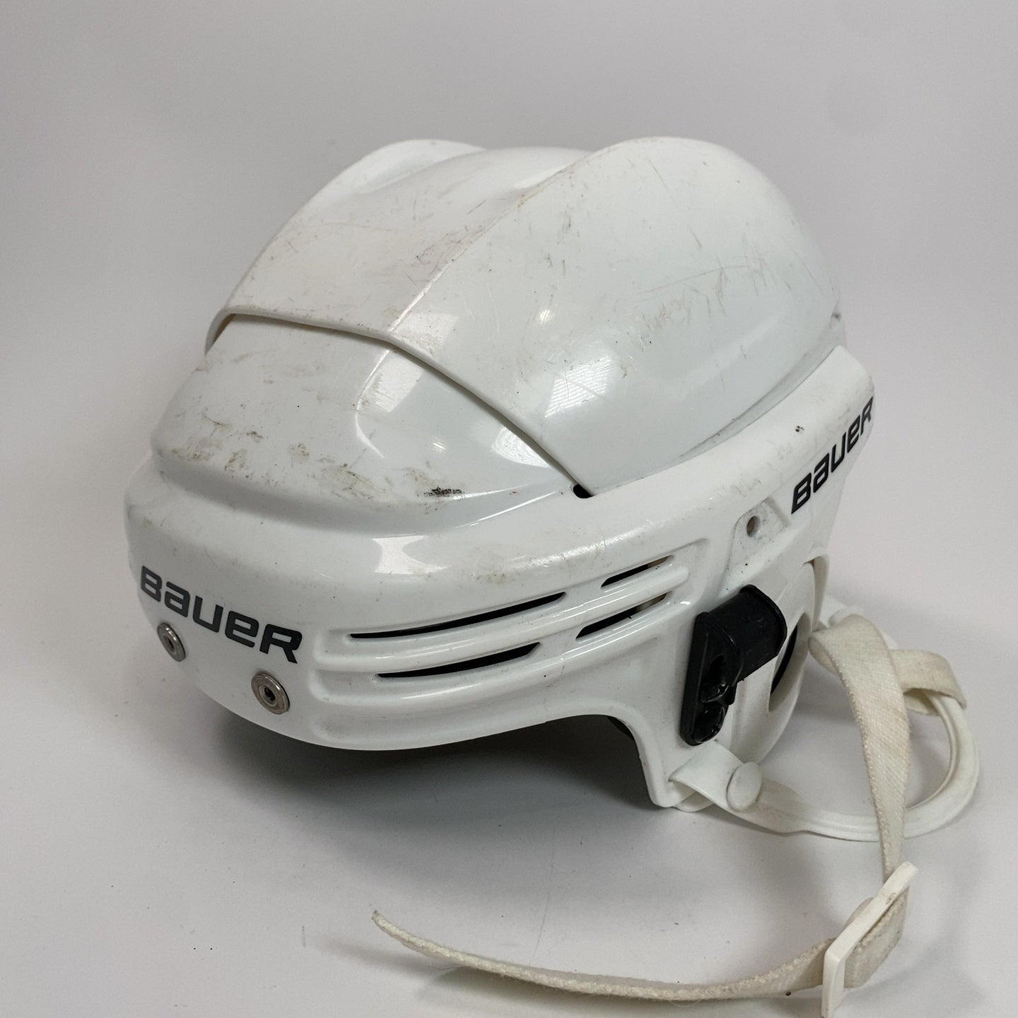 Bauer BHH2100 6 1/4" to 6 7/8" Hockey Helmet
