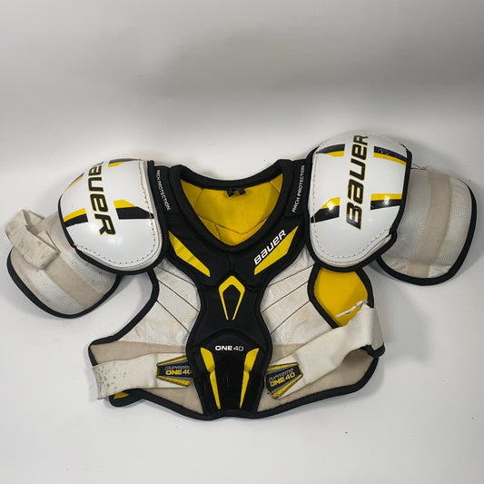 Bauer One 40 Senior Medium Hockey Shoulder Pads