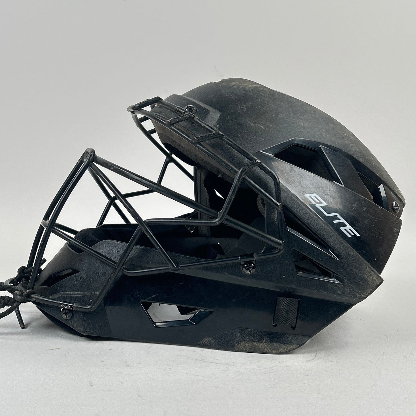 Easton Elite Prowess P2 6 1/2" to 7 1/2" Senior Catchers Helmet