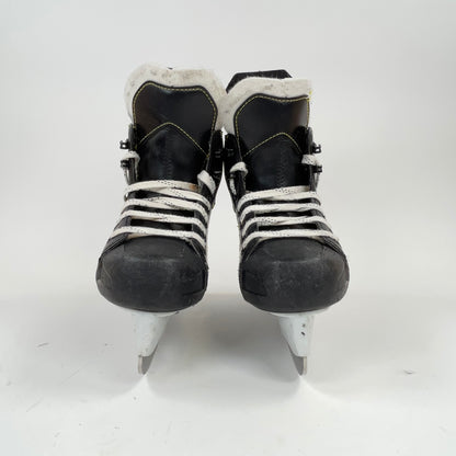 CCM Tacks AS 550 Size 13 Youth Hockey Skates