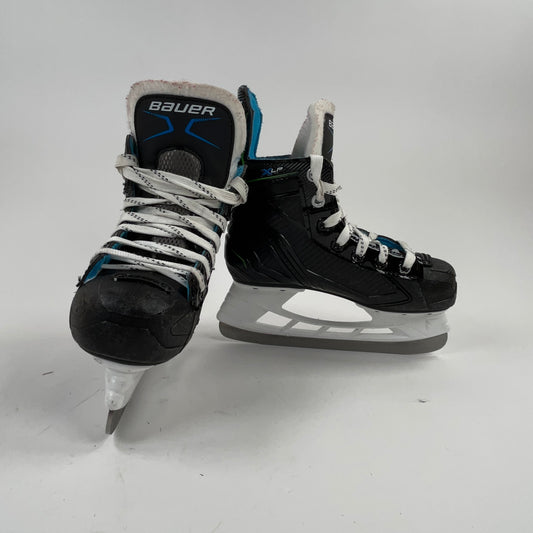 Bauer XLP Size 13.5 Youth Hockey Skates