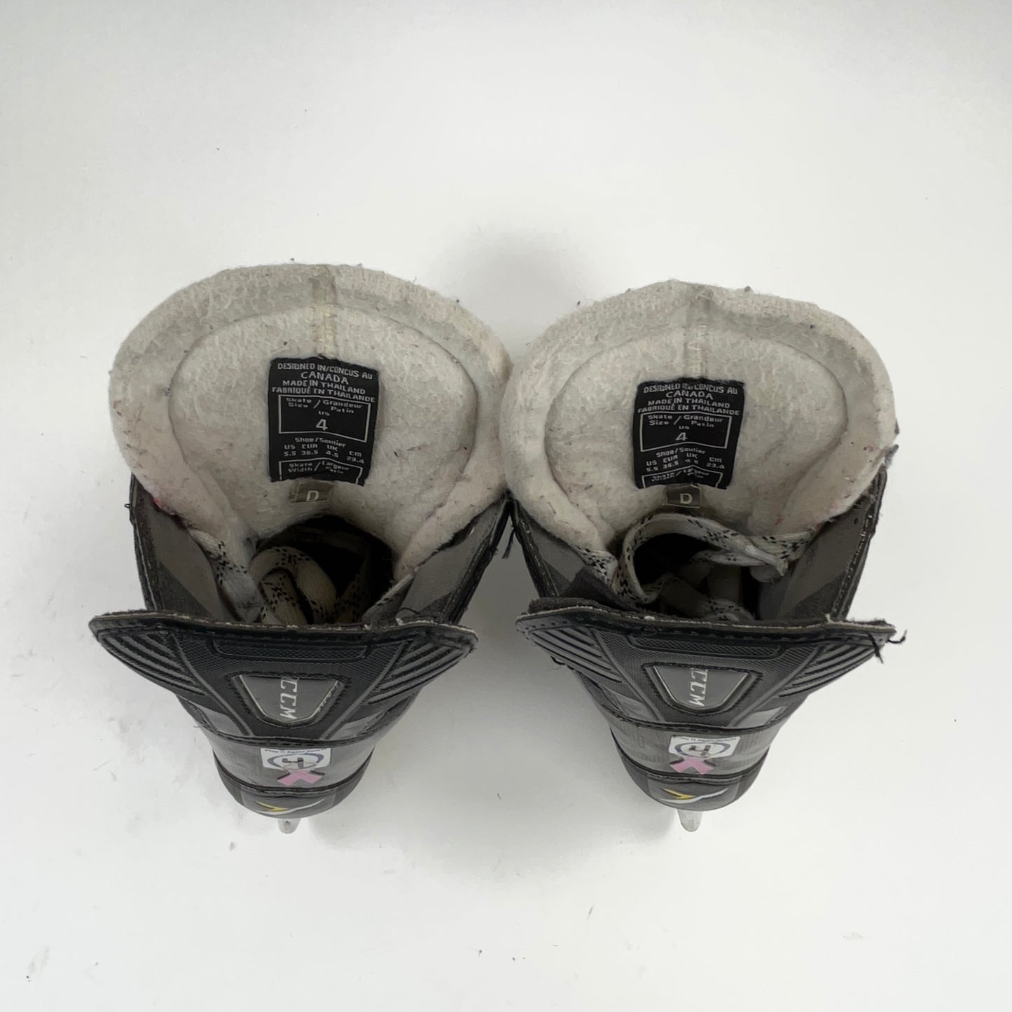 CCM Tacks 4052 Size 4 Junior Hockey Skates