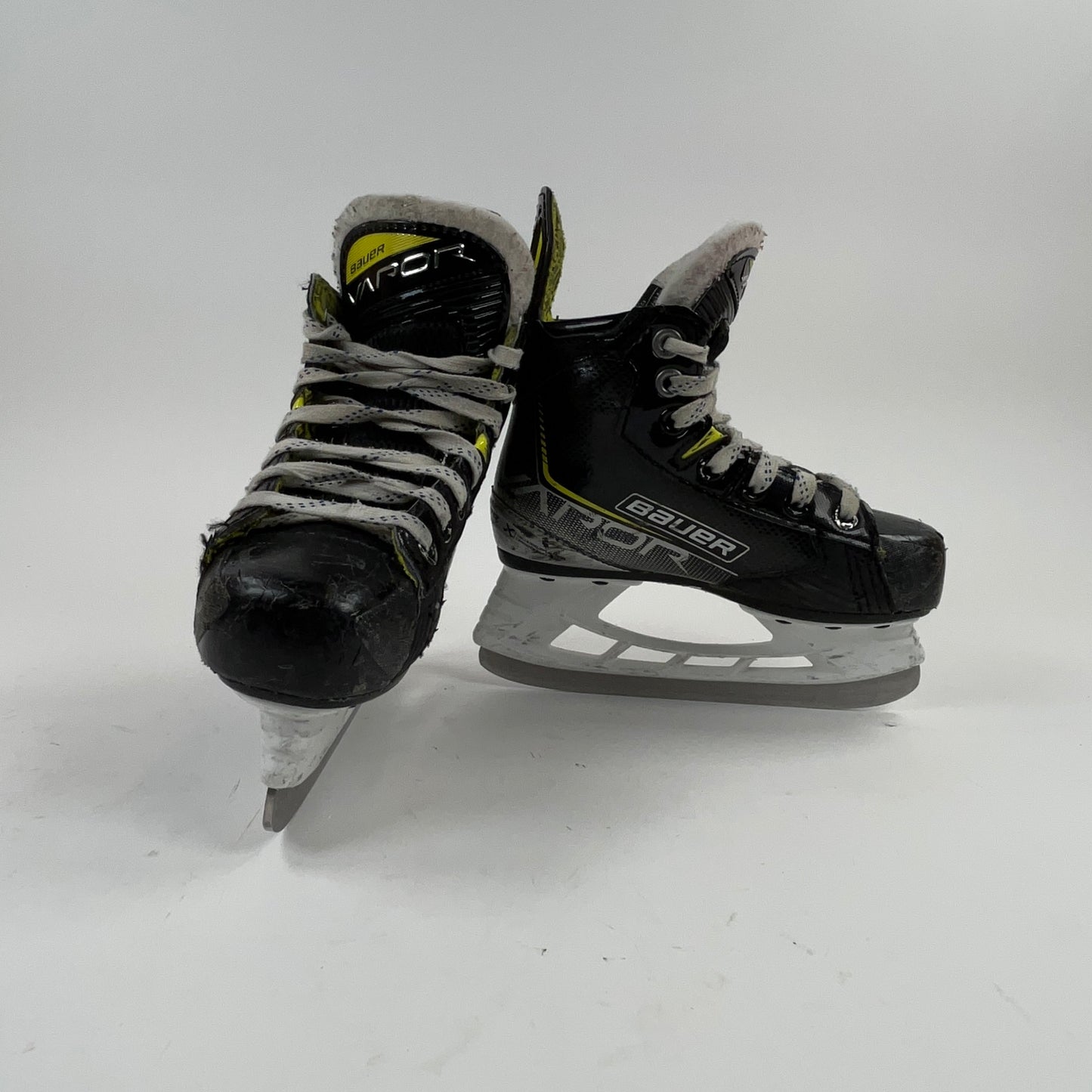Bauer Vapor 3X Size 11.5 Youth Hockey Skates