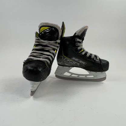 Bauer Vapor 3X Size 11.5 Youth Hockey Skates